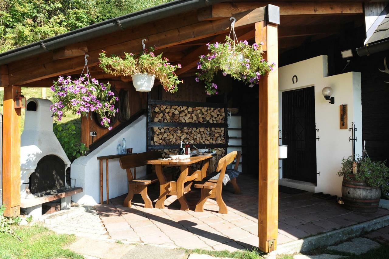 Gluehwuermchenhuette Villa Ratten Bagian luar foto