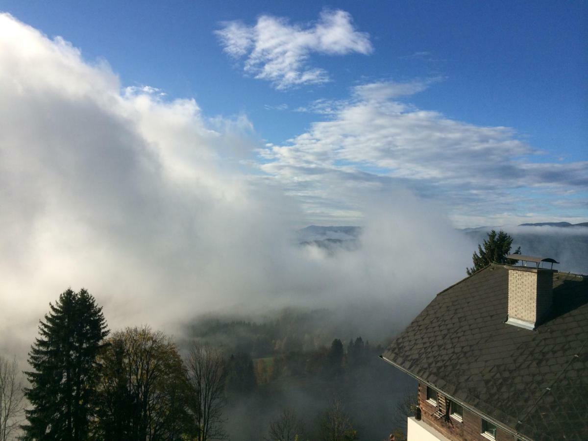Gluehwuermchenhuette Villa Ratten Bagian luar foto
