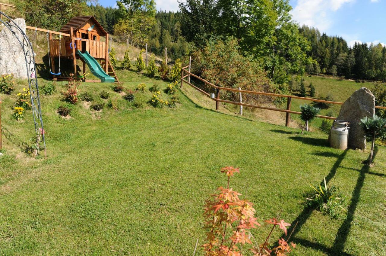 Gluehwuermchenhuette Villa Ratten Bagian luar foto