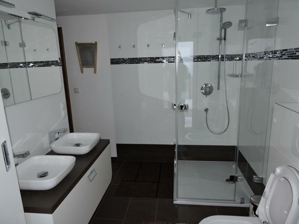 Gluehwuermchenhuette Villa Ratten Bagian luar foto